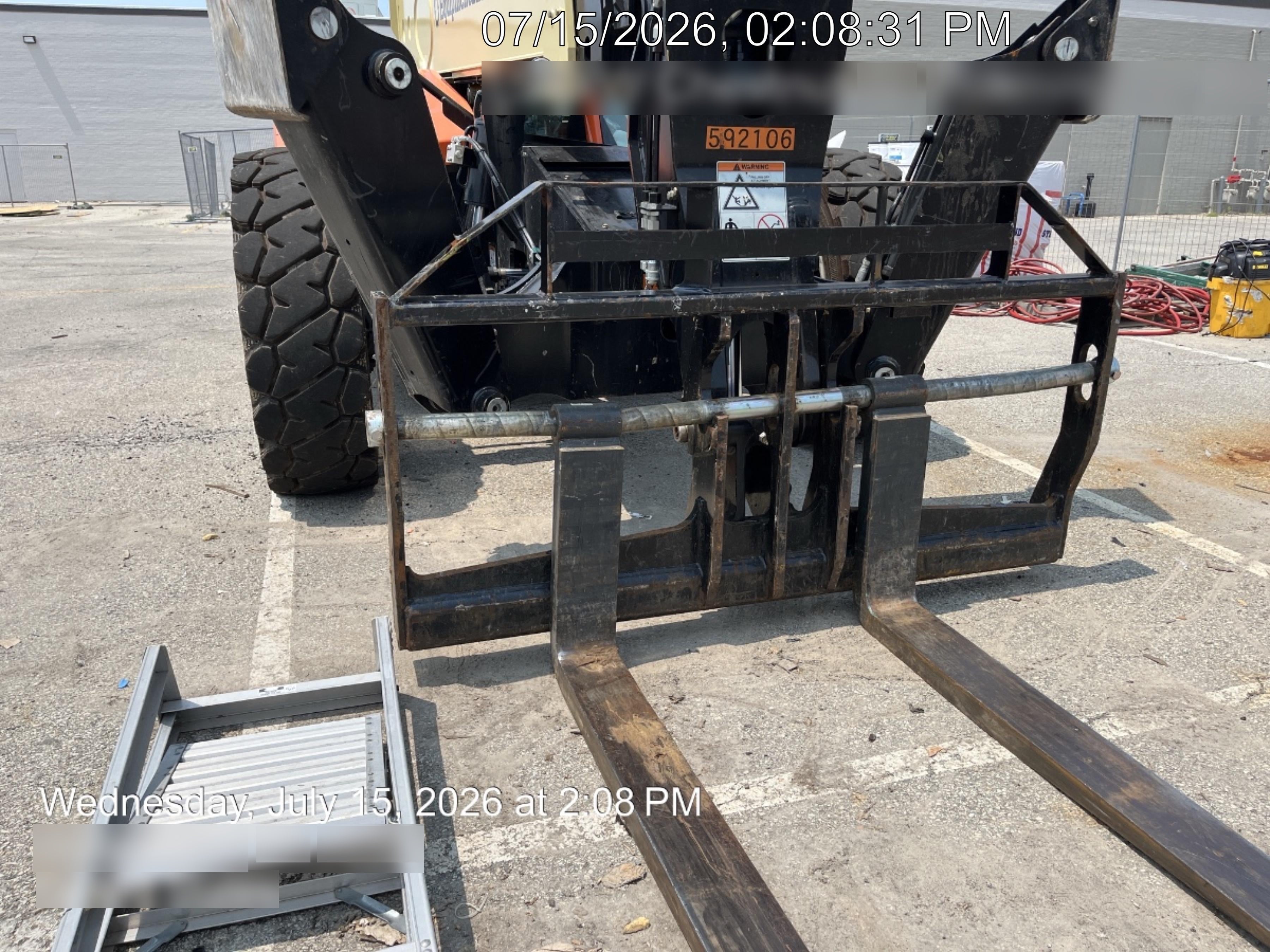 2025 JLG 1055 Premium