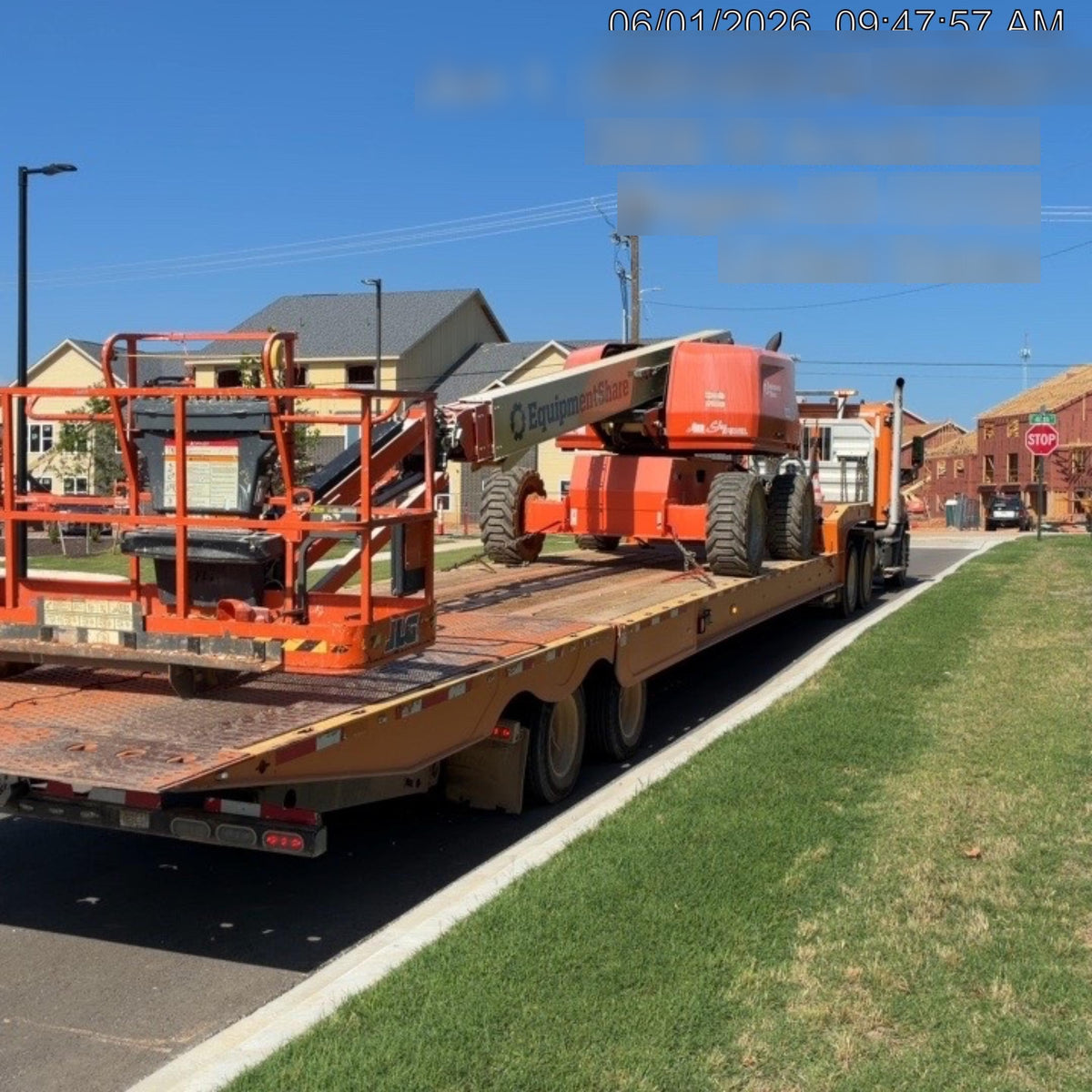 2022 JLG 660SJ