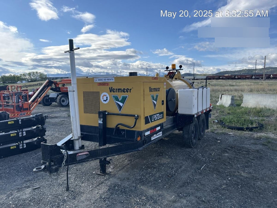 2022 Vac-Tron LP573XDT T4 Koehler Diesel Engine, 500 Gallon Debris Tank, x2 100 Gallon Water Tanks