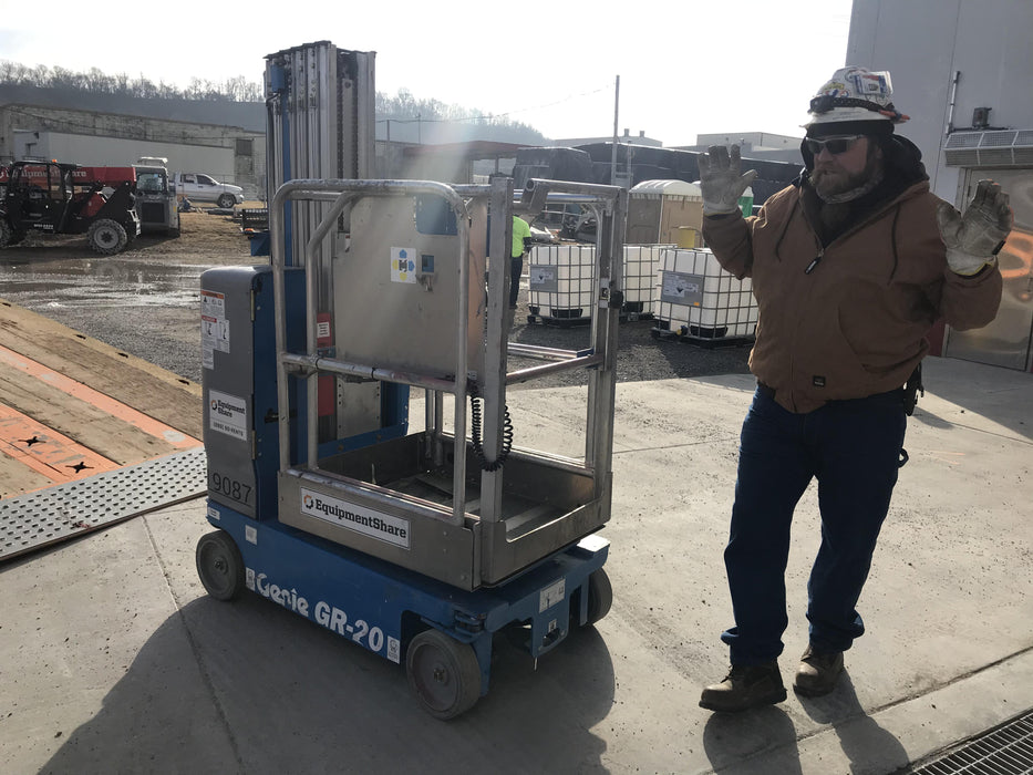 2018 GENIE GR-20