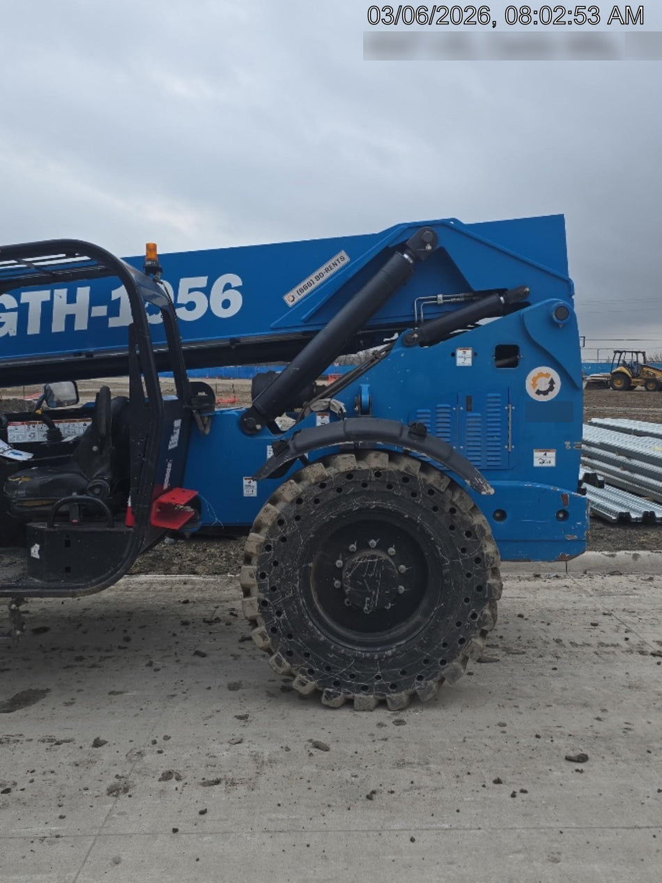 2018 Genie GTH-1056 GTH-1056 w/Open ROPS, FF Tires, Beacon, 48" carriage/forks