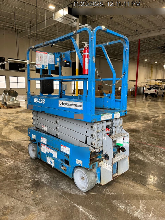 2019 Genie GS-1930 Fixed rails with chain Entry