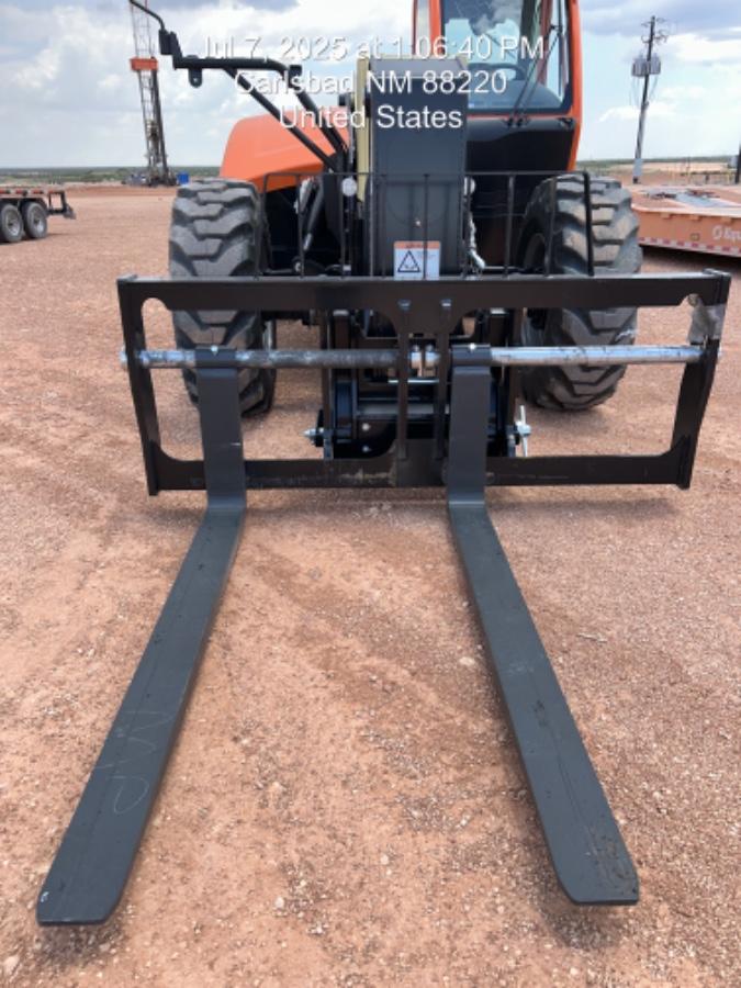 2025 JLG 1732