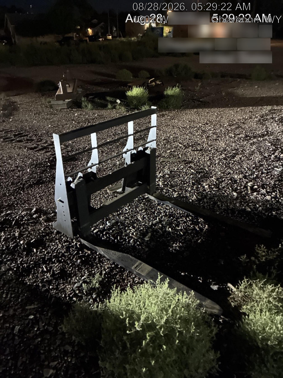 2025 ARROW MATERIAL HANDLING 48" Pallet Forks - Arrow
