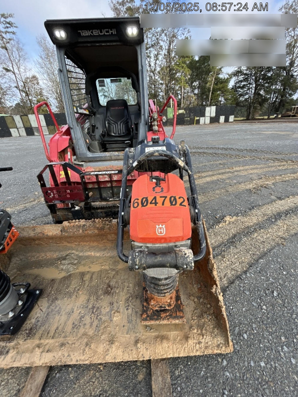 2025 HUSQVARNA LT6005