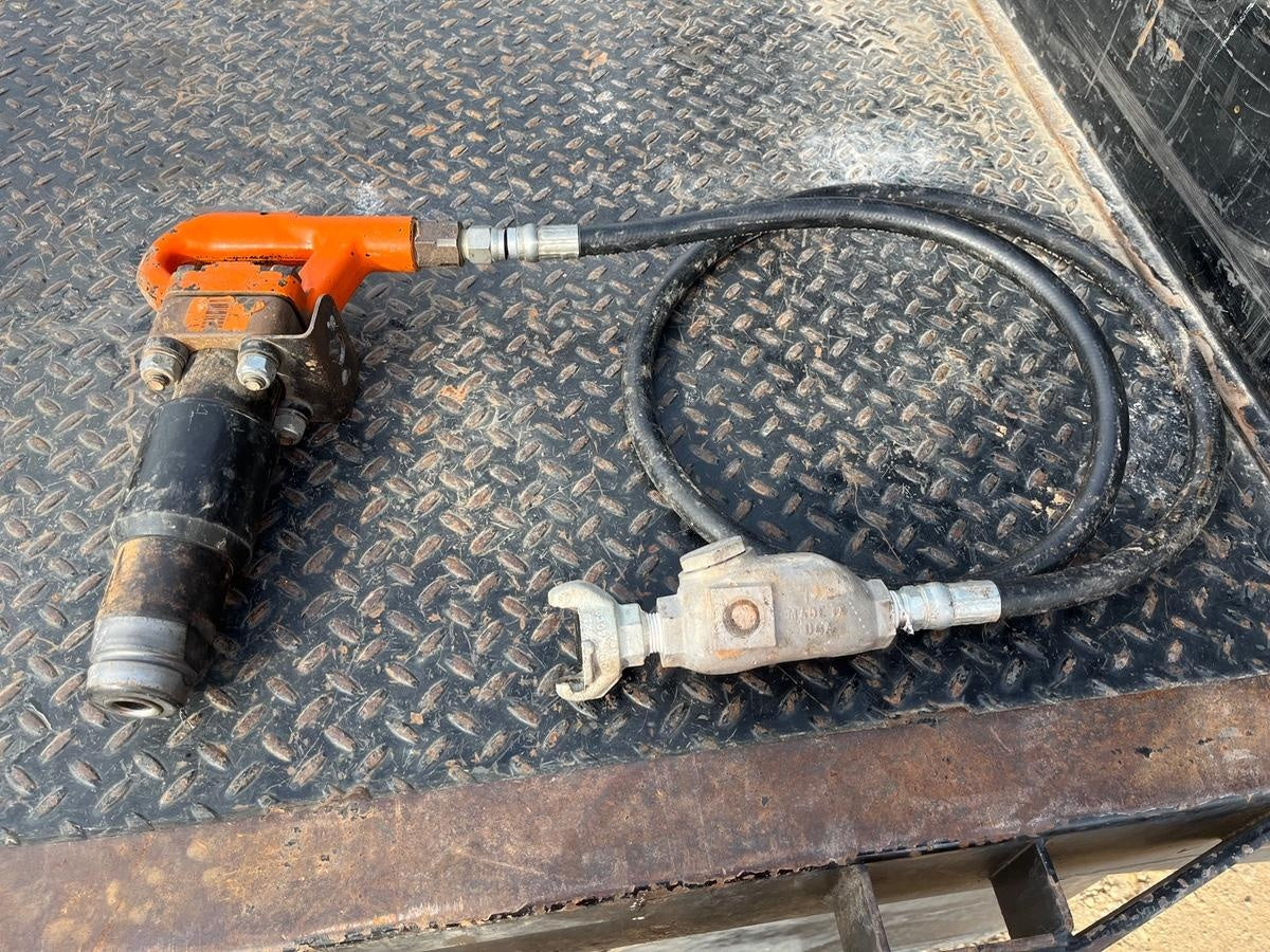2024 MICHIGAN PNEUMATIC ES-CH3R-TRACKER
