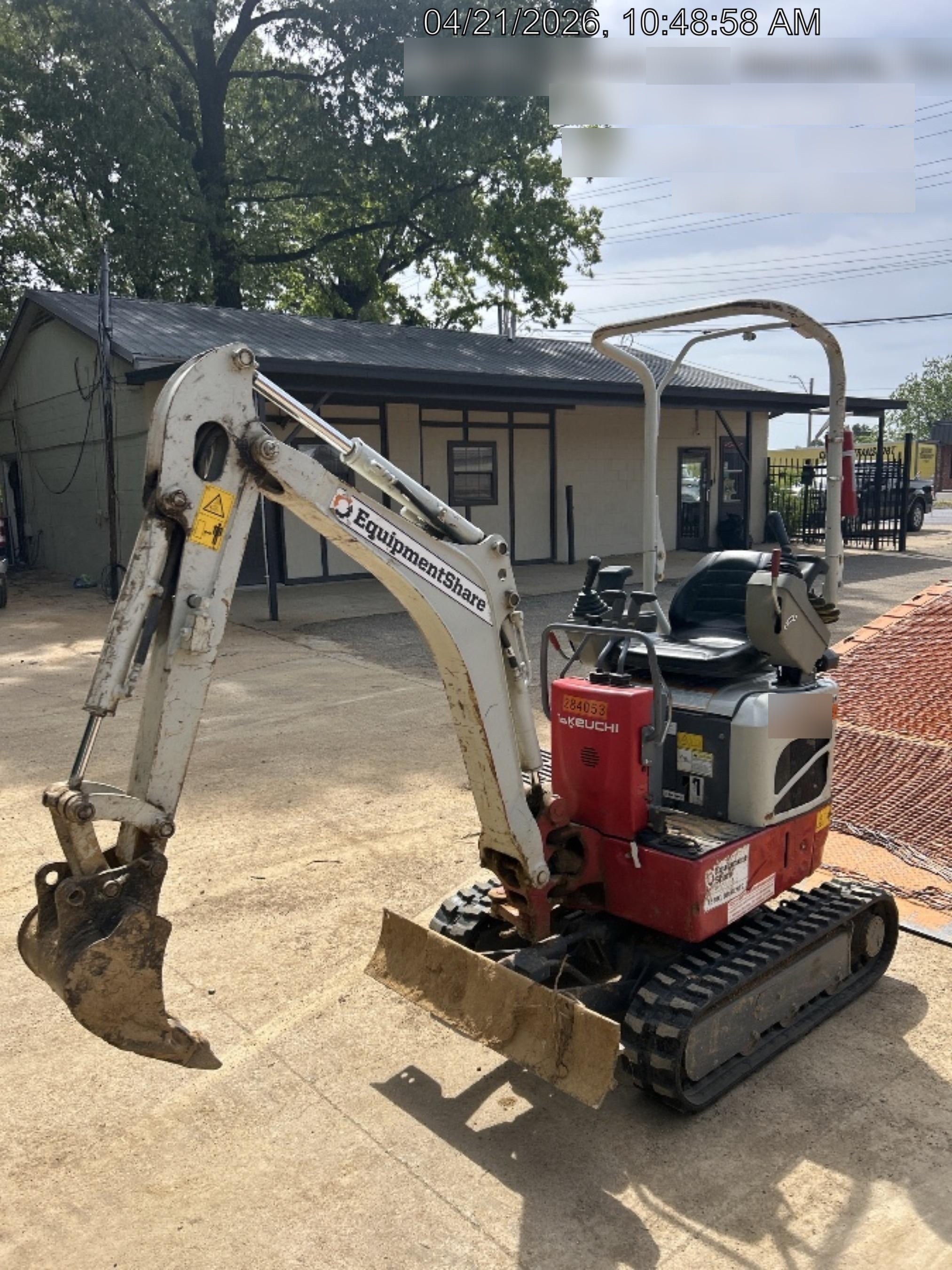 2022 TAKEUCHI TB210R