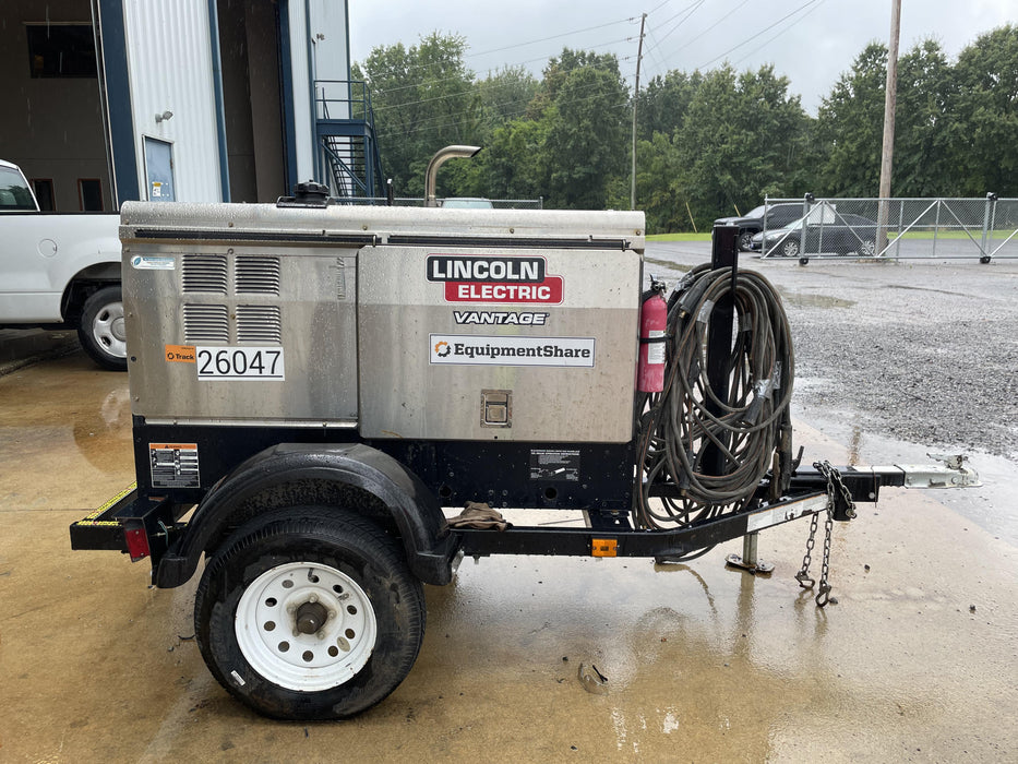 2019 Lincoln Electric Vantage 322 Lincoln Vantage 322 Welder w/Trailer, Light Kit, Cable Rack