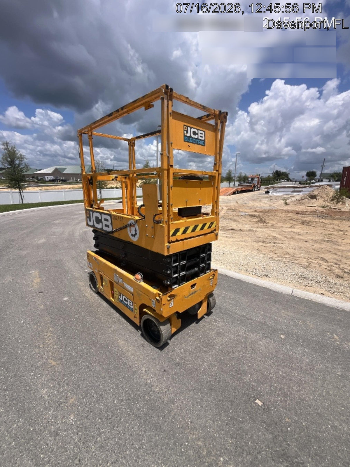 2024 JCB S1932E