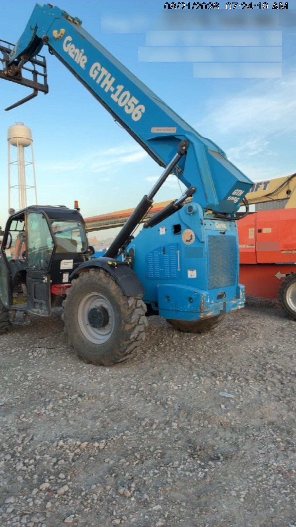 2018 GENIE GTH-1056
