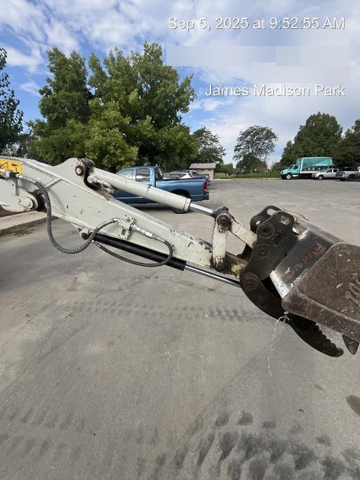 2020 TAG MANUFACTURING 30" Bucket - Tag