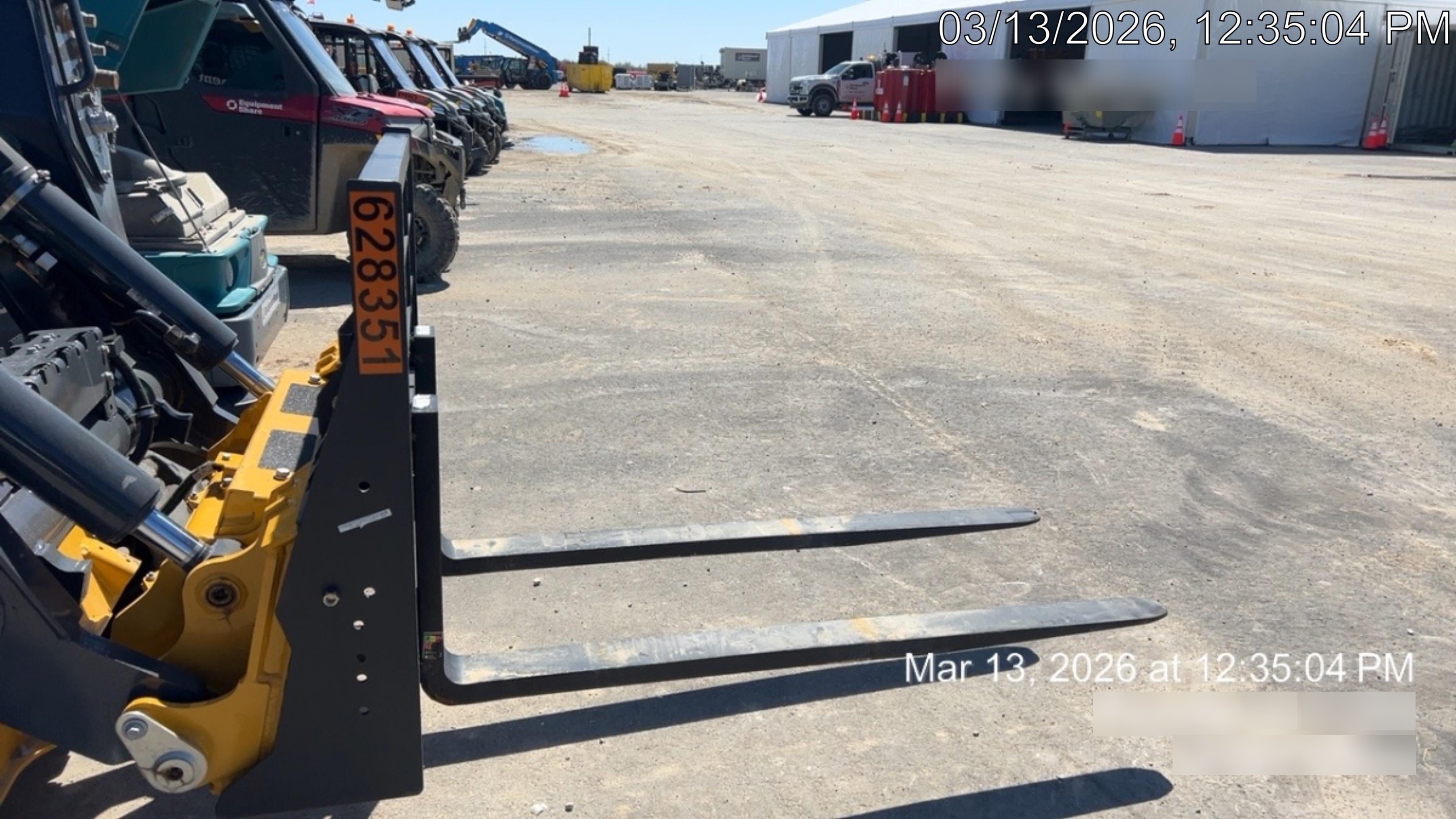 2025 ARROW MATERIAL HANDLING 60" Pallet Forks - Arrow