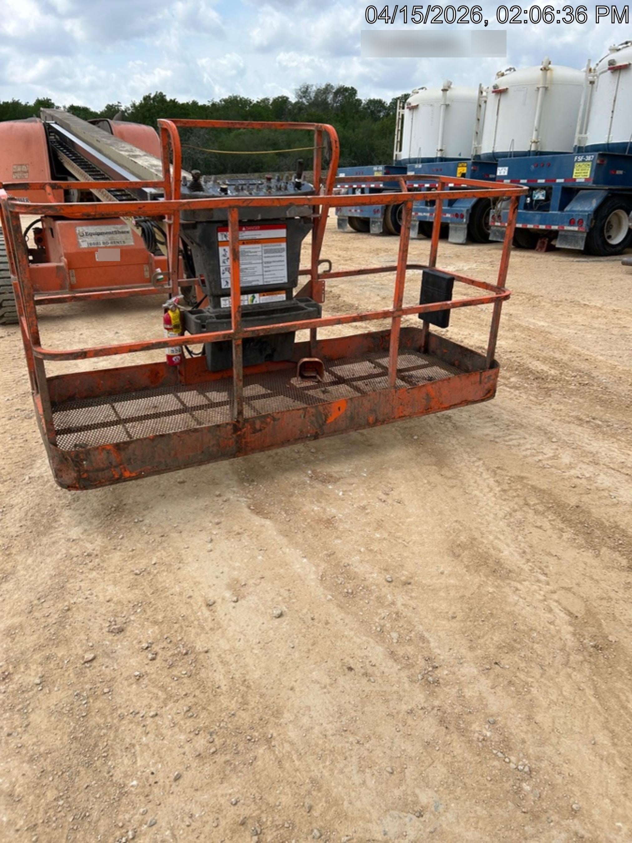 2021 JLG 600S