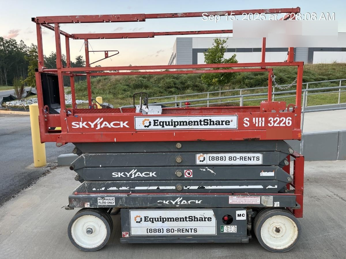 2019 Skyjack SJIII-3226 Standard Options, Trojan Batteries