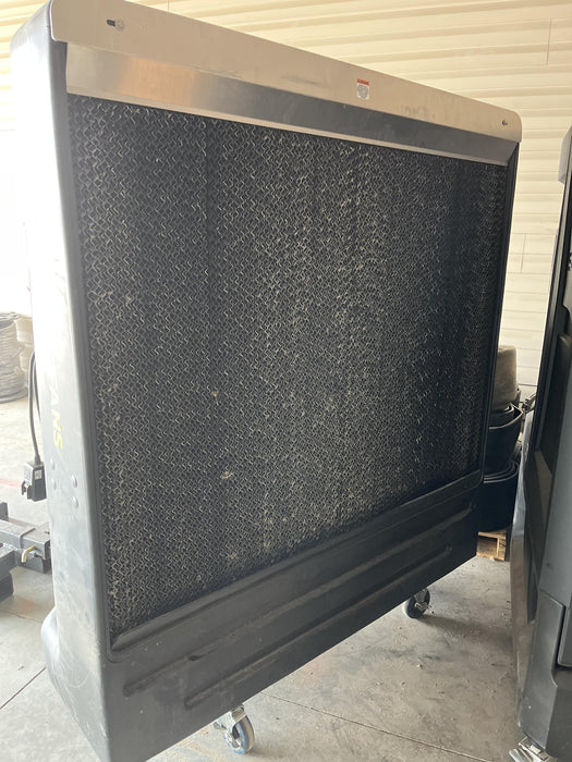 2022 BIG ASS FANS Cool Space 400