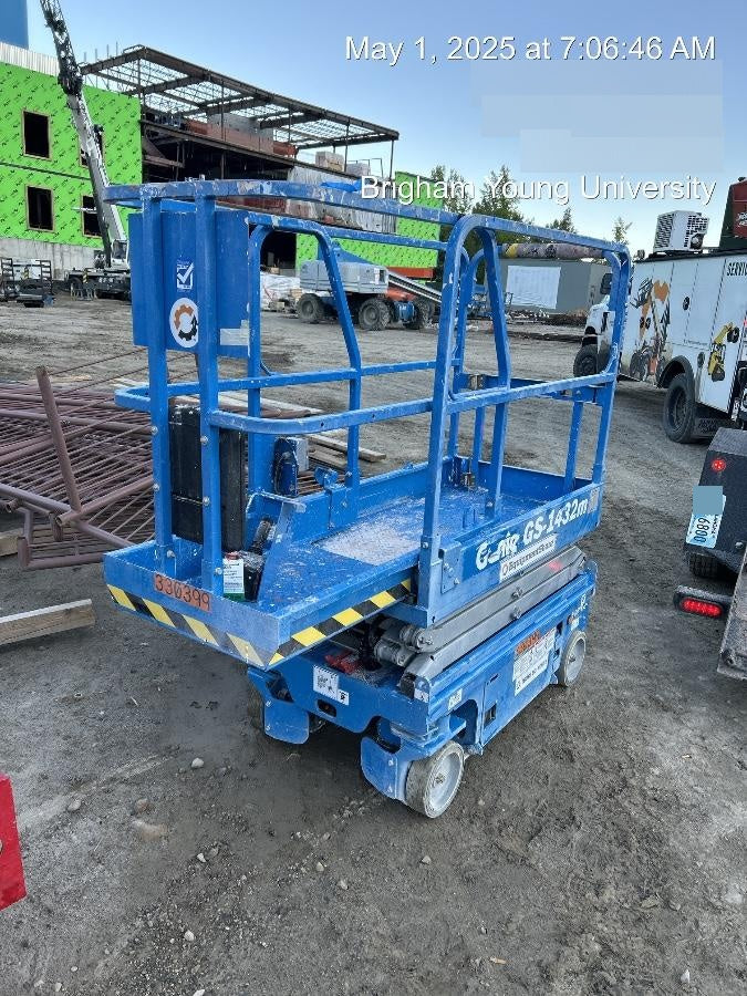 2023 GENIE GS-1432
