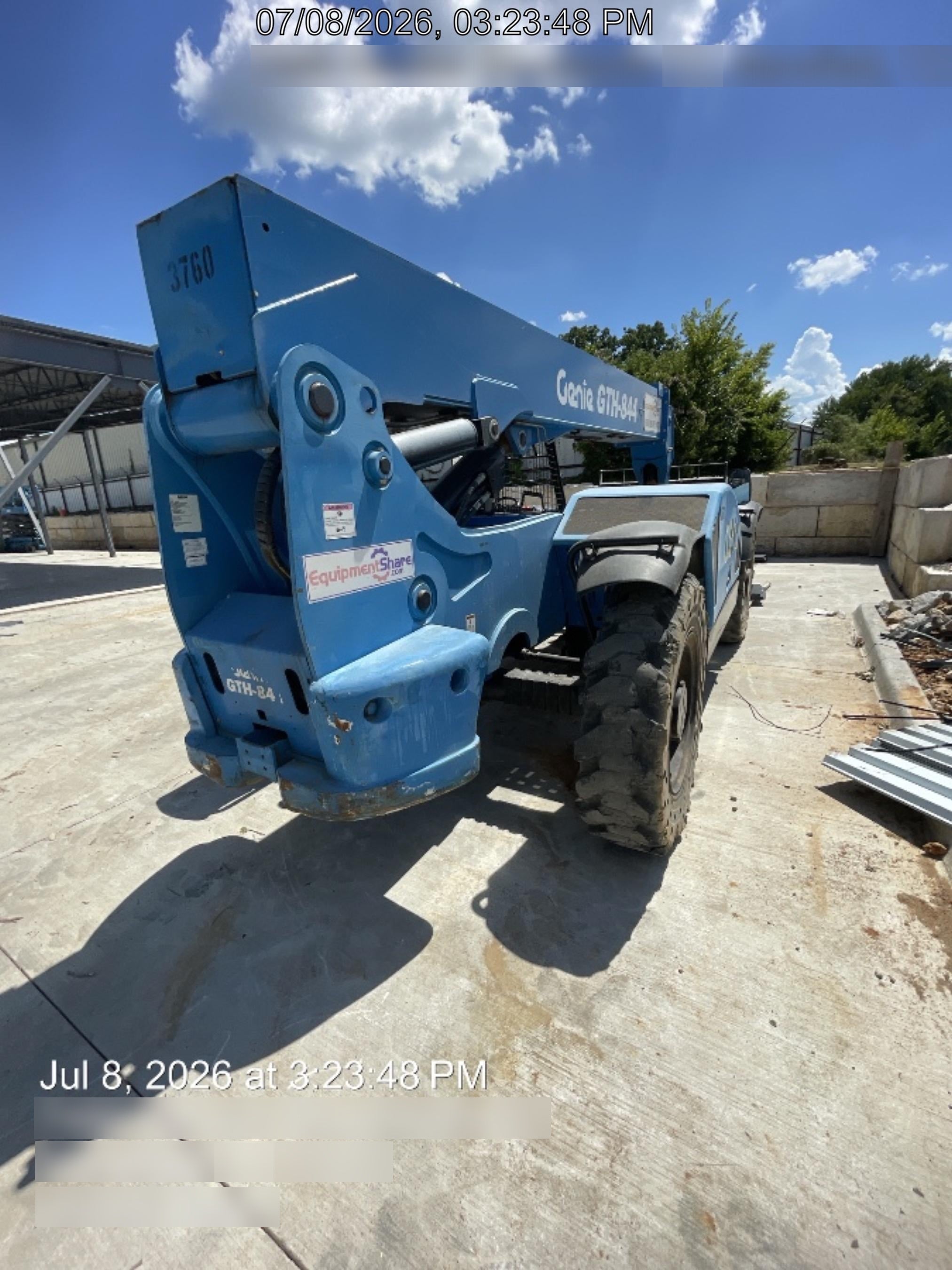 2017 GENIE GTH-844