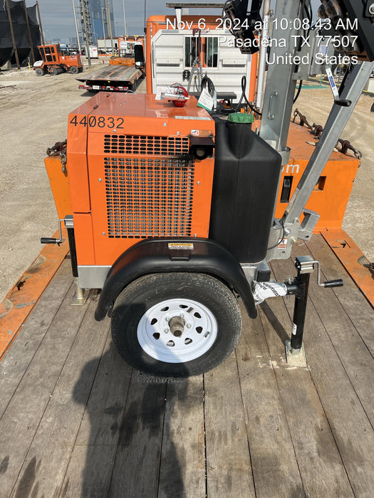 2024 Wanco WLTT-4MM4K Diesel, Deep Sea Controller, Shore Power Plug, Auto Start, (4) 350W LED Floodlights, 4kW Generator, 60 Gal Fuel Tank, 2" Ball, T3