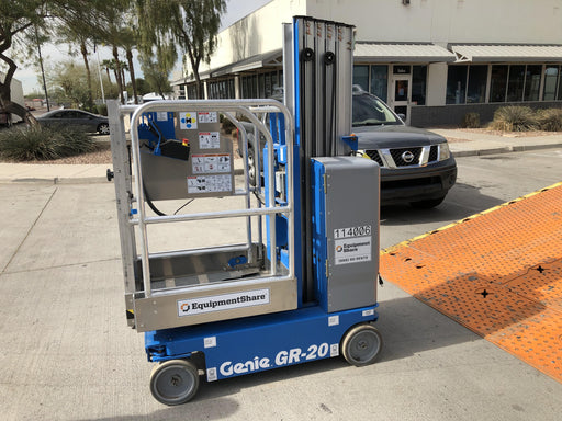 2020 GENIE GR-20