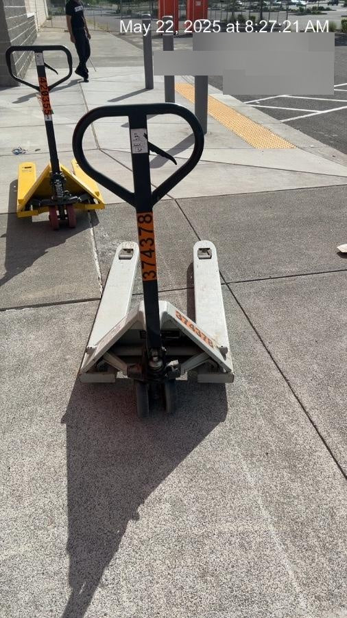 2023 STRONGWAY 4400 lb Pallet Jack