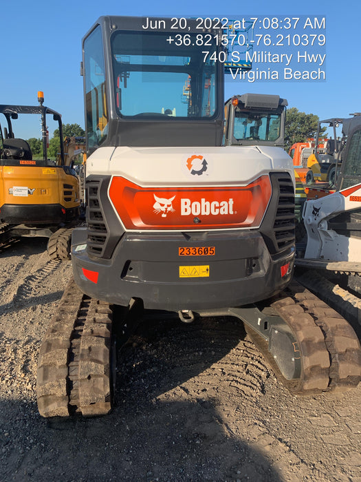 2022 Bobcat E50 Cab/Heat/Air, Rubber Tracks, Manual QC, Hydraulic Thumb