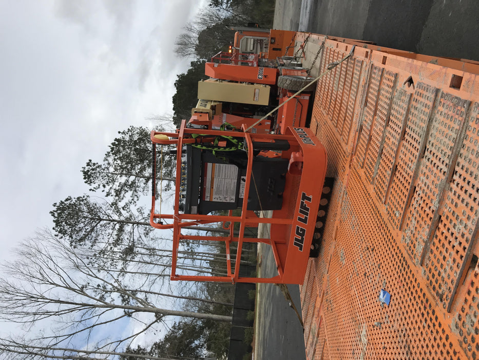 2019 JLG E300AJP