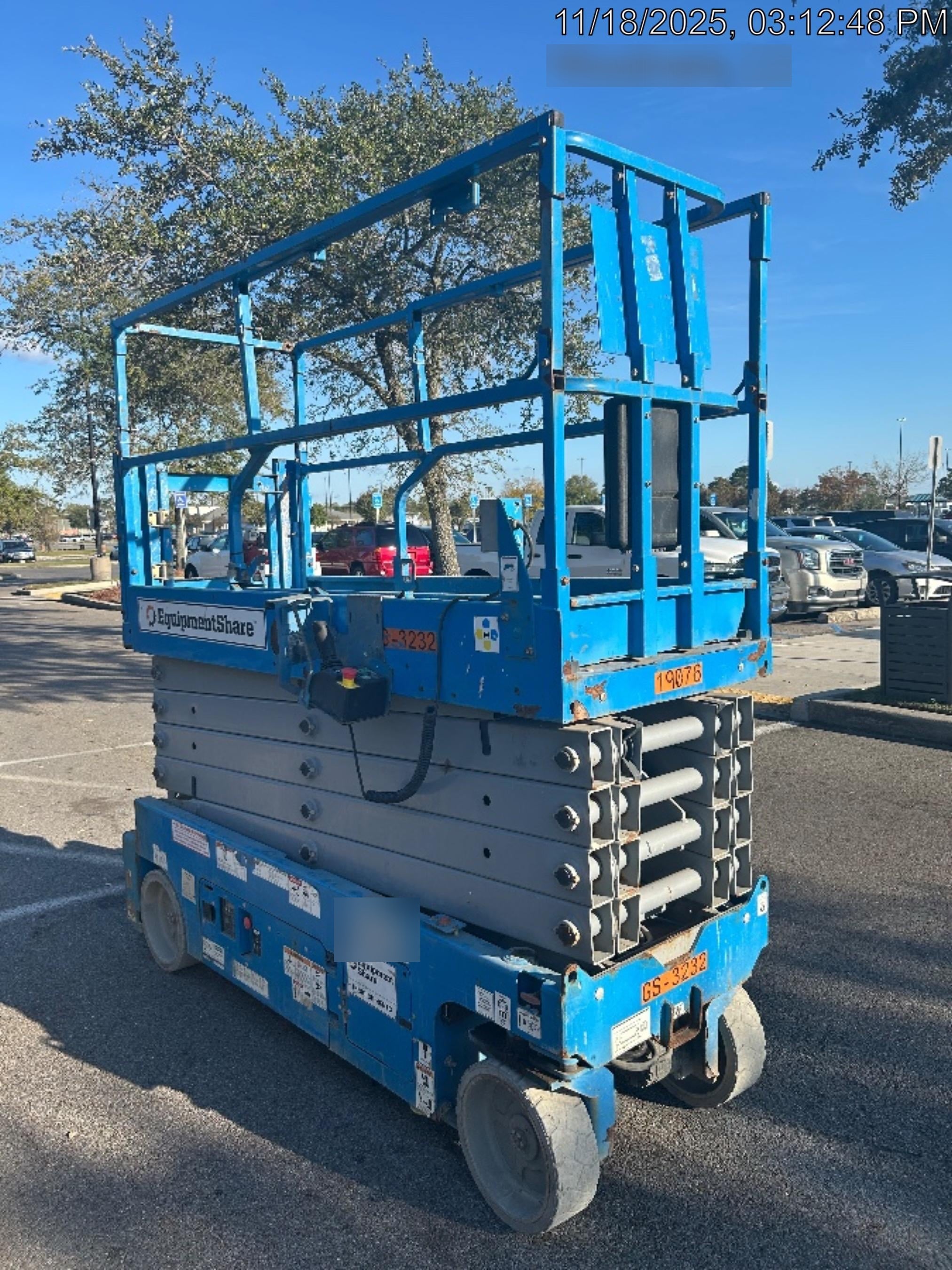 2018 GENIE GS-3232