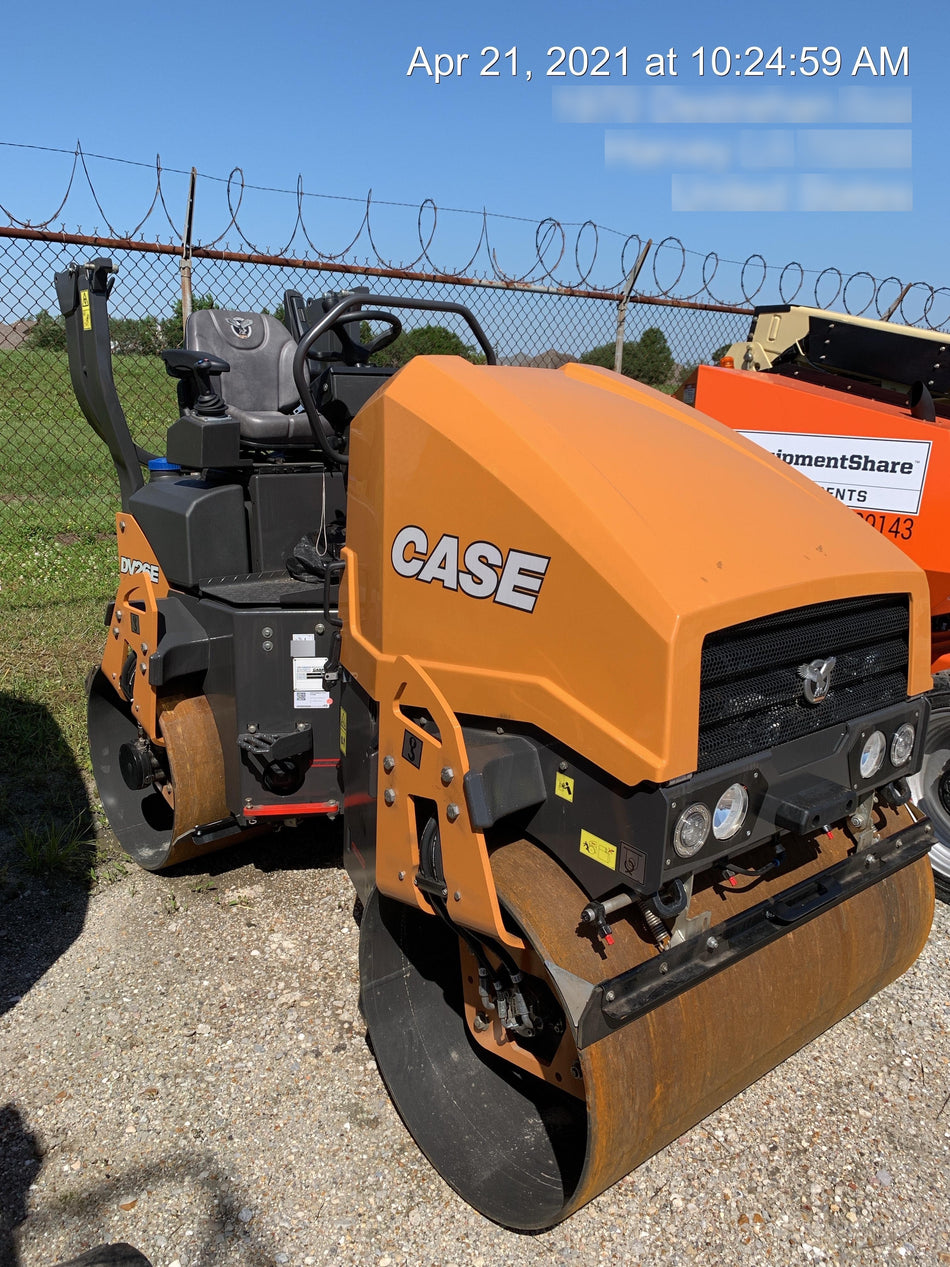 2021 CASE DV26E