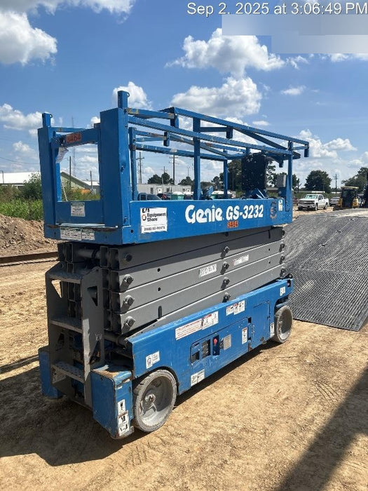 2017 Genie GS-3232 Standard