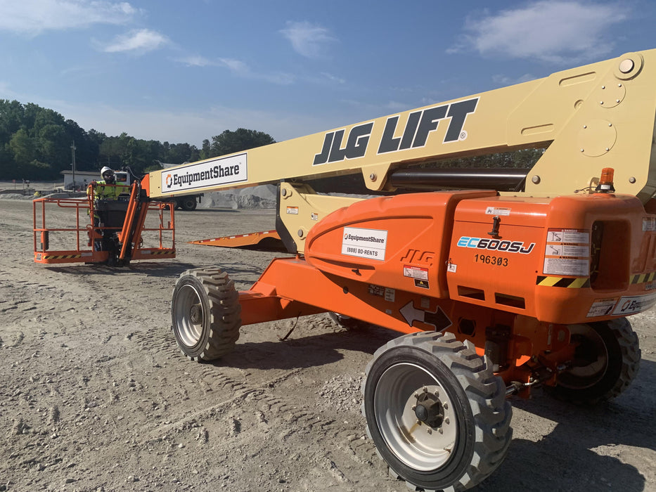 2021 JLG EC600SJ