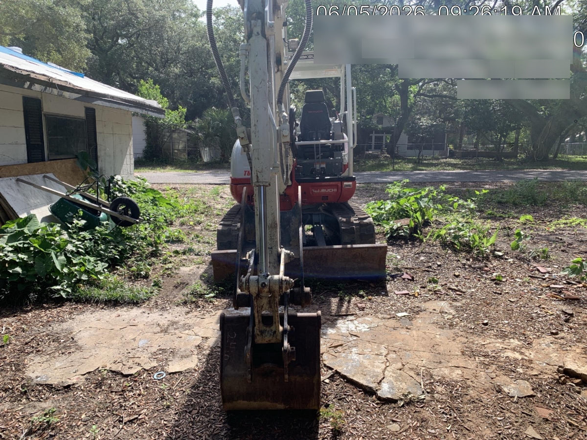 2025 TAKEUCHI TB250-2R