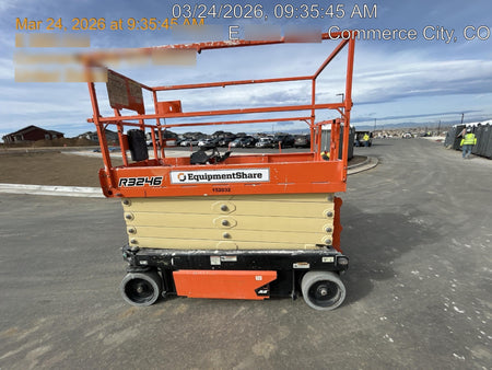 2021 JLG R3246