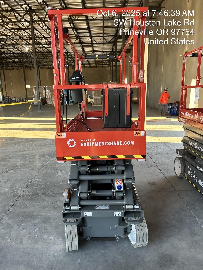 2025 SKYJACK SJ3226
