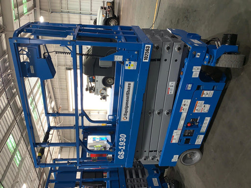 2020 Genie GS-1930 Solid Non Marking Tires, Beacon, Folding rails with half height swing gate, 800W Inverter