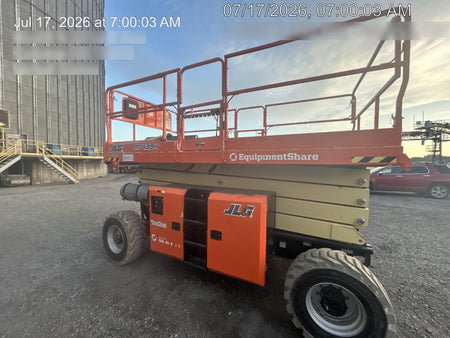 2022 JLG RT4394