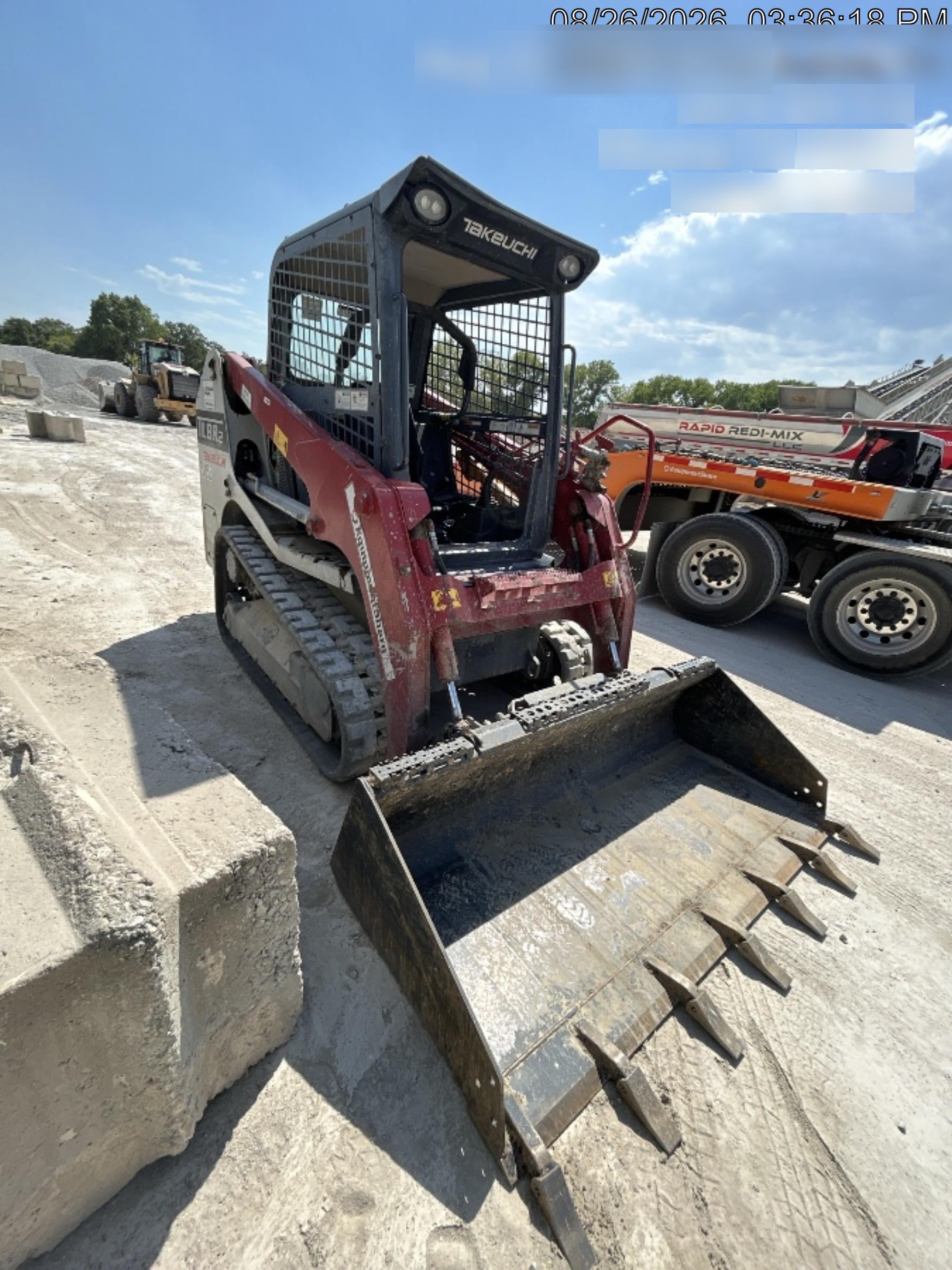2022 TAKEUCHI TL8R2-R