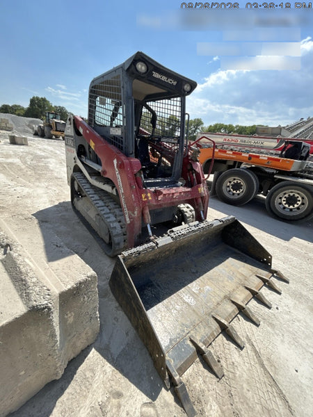 2022 TAKEUCHI TL8R2-R