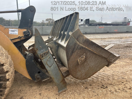 2022 CASE 821G