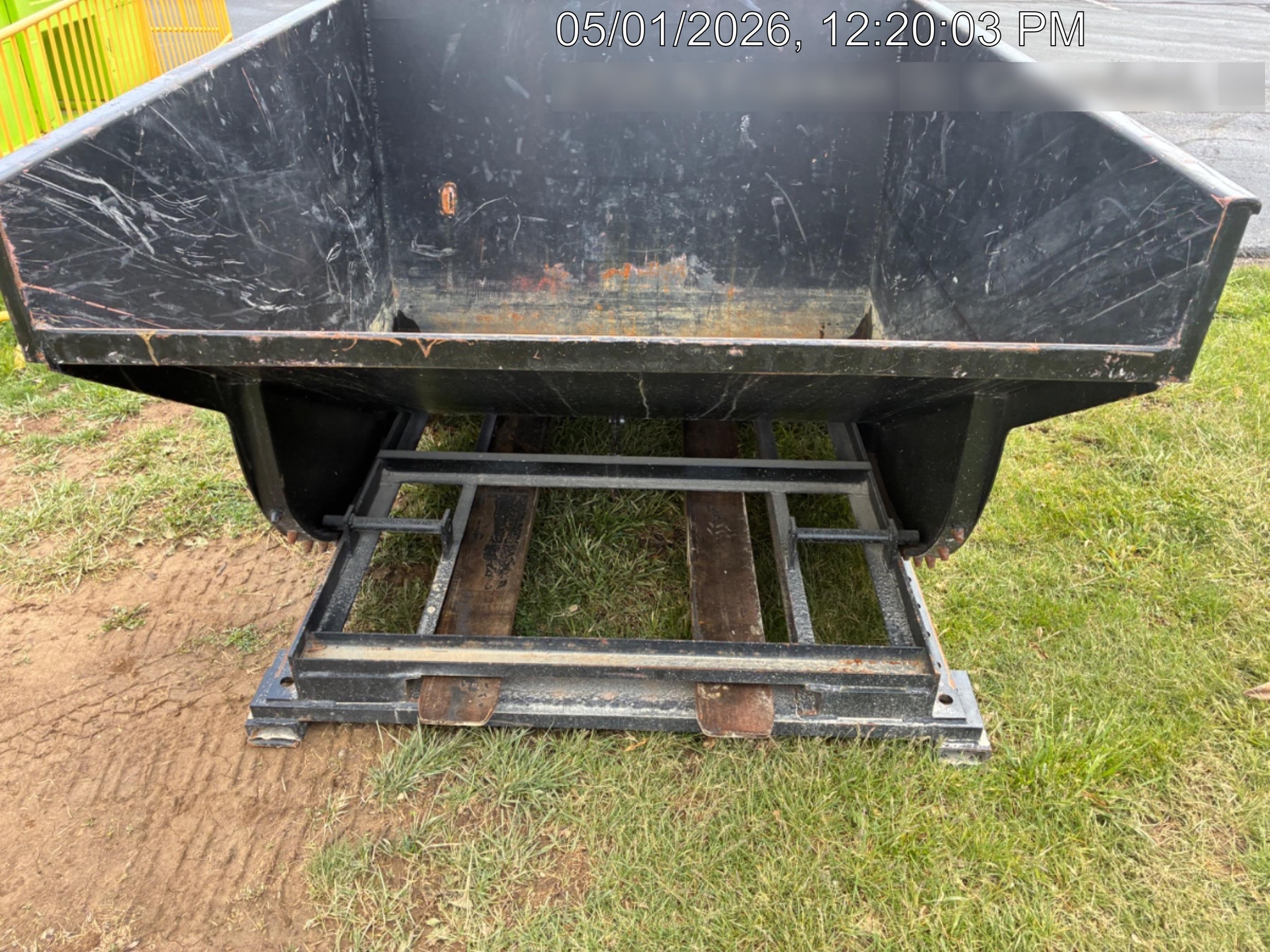 2025 STAR INDUSTRIES M-1820 - Self-Dump Hopper