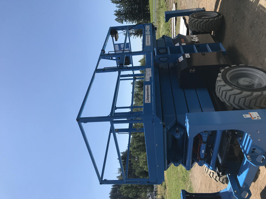 2020 GENIE GS-4390 RT