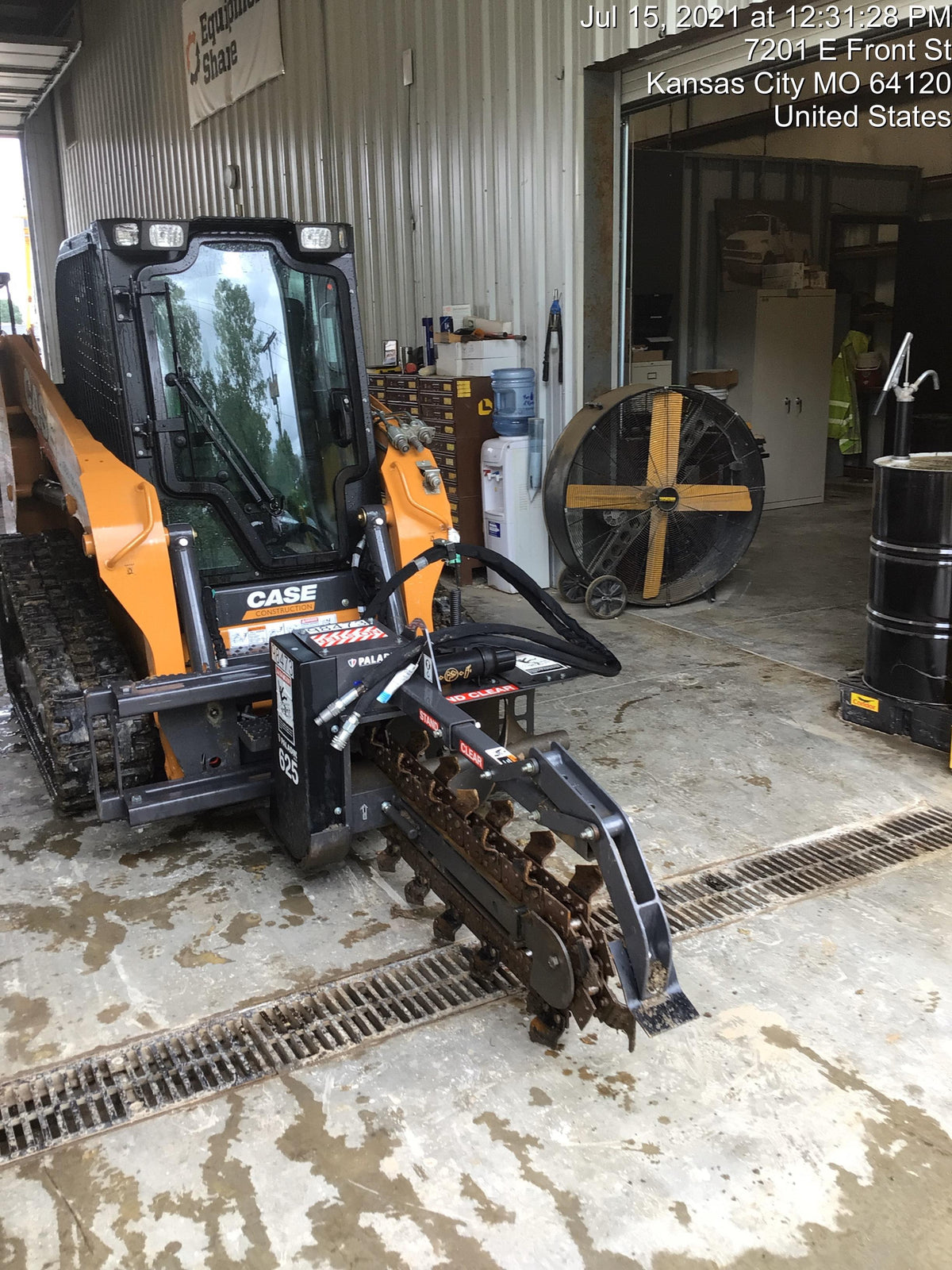 2021 CASE TR270B