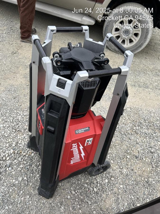 2021 MILWAUKEE MXF041-1XC