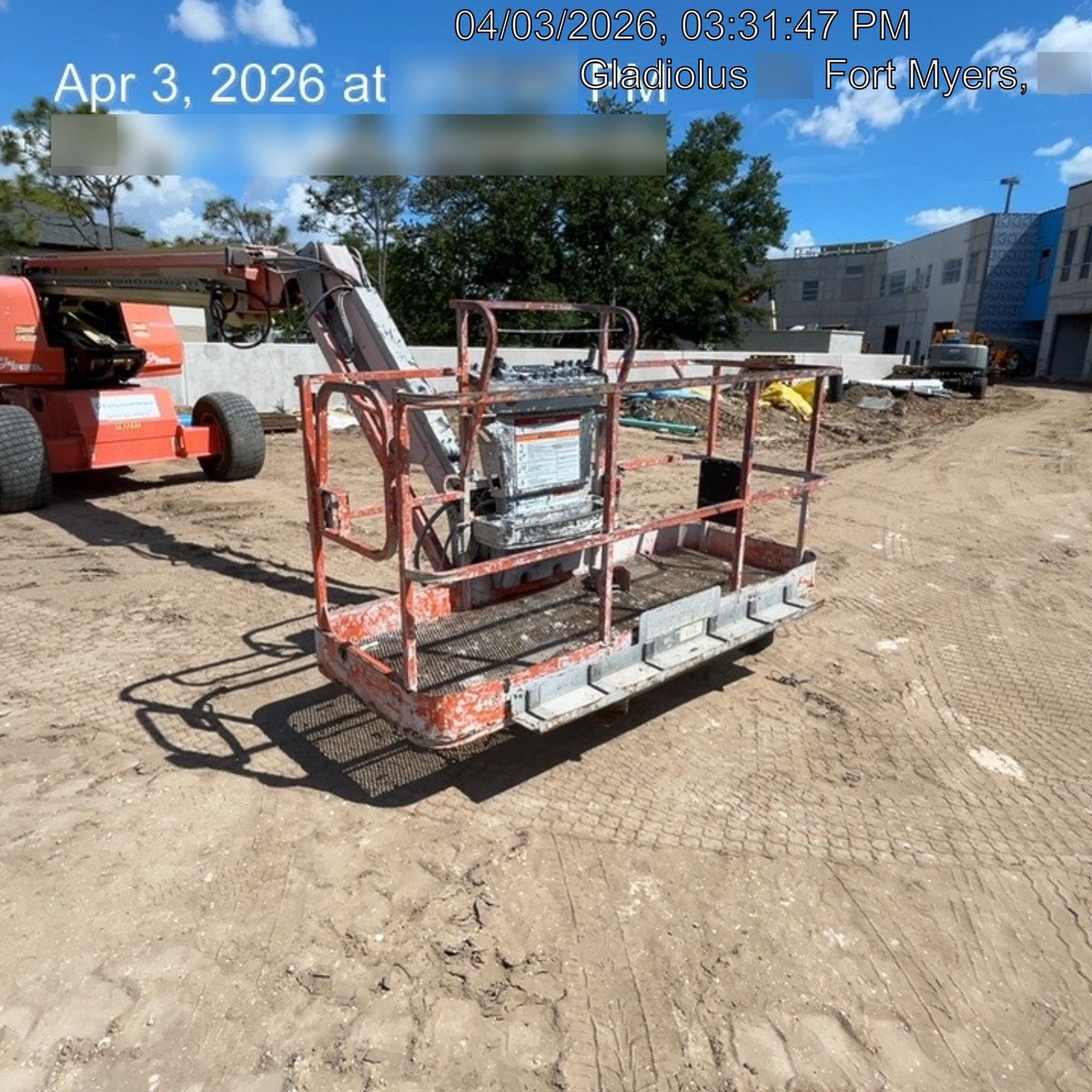 2021 JLG 660SJ
