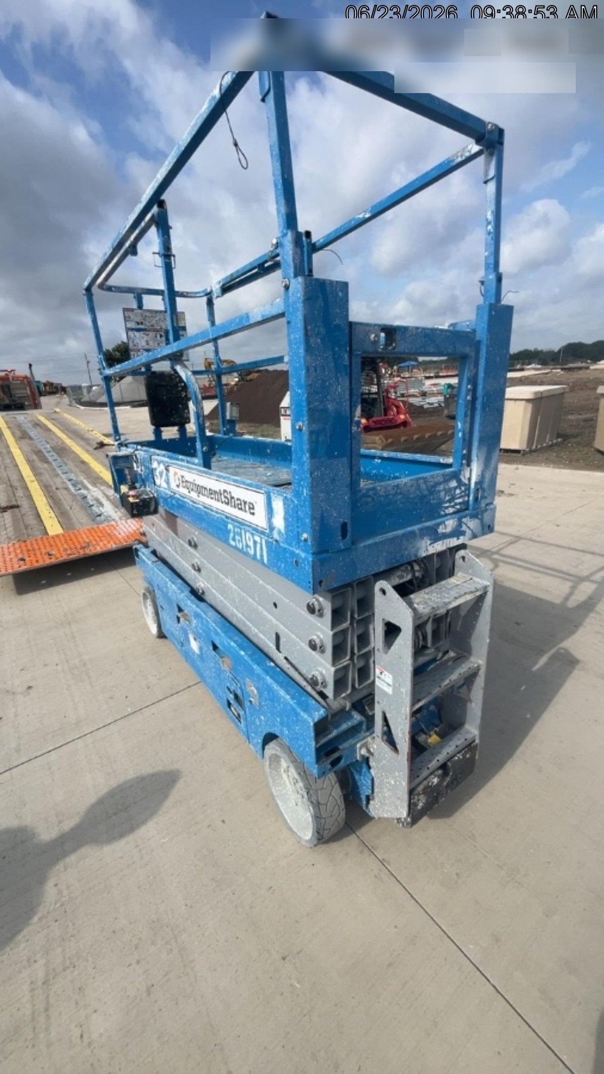 2022 GENIE GS-2632