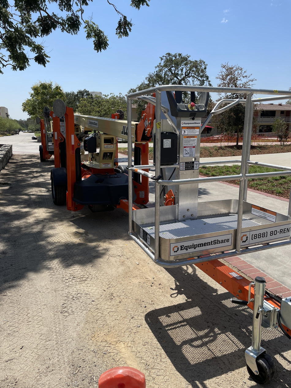 2021 JLG T500J