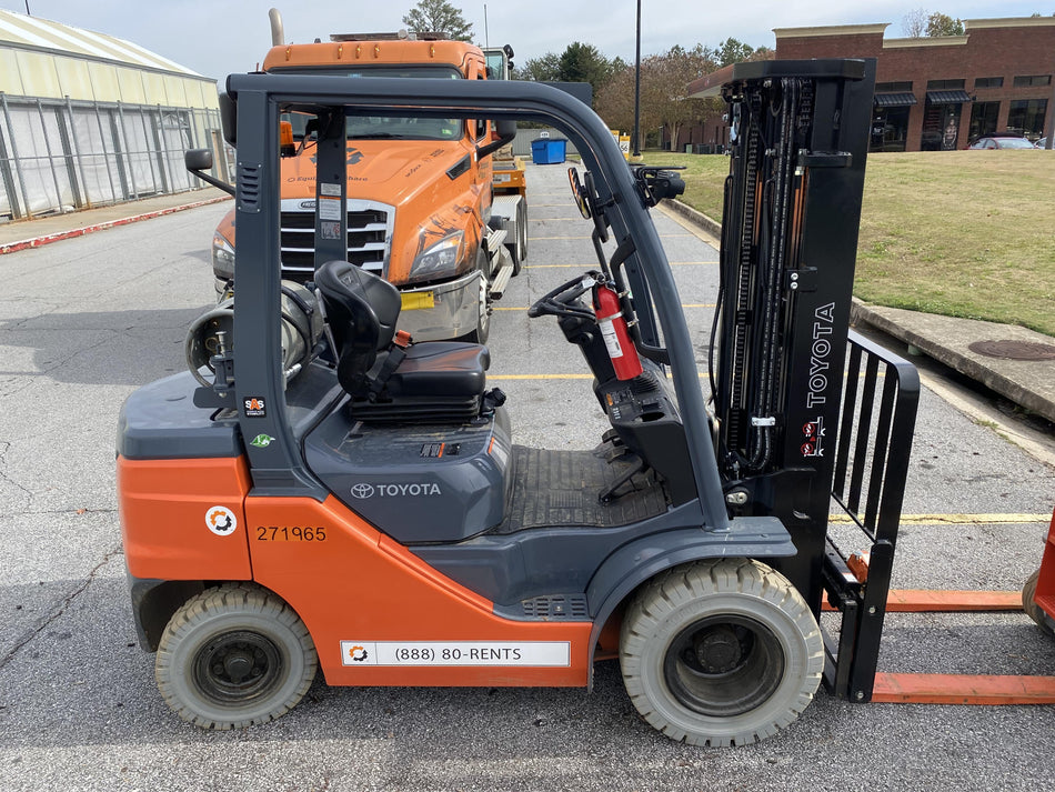 2022 TOYOTA 50-8FGU25