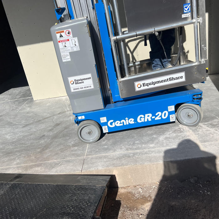 2023 GENIE GR-20