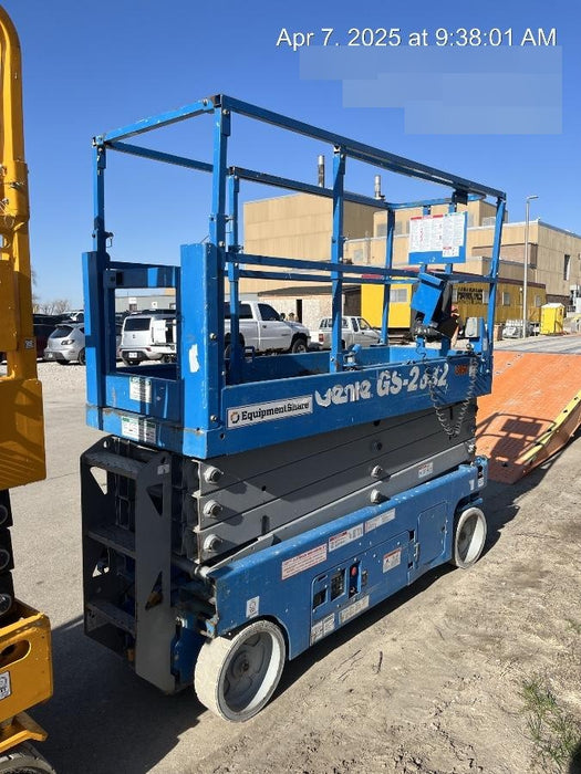 2017 Genie GS-2632 Genie GS2632 Scissor Lift