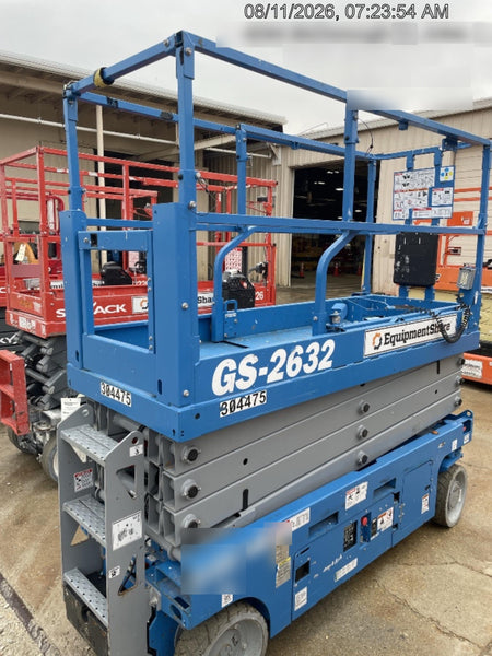 2023 GENIE GS-2632