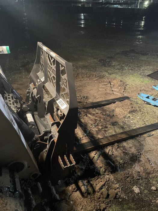 2020 PALADIN 48" Pallet Forks - Paladin